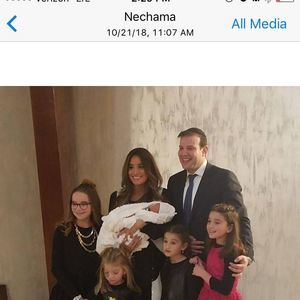 Meet your Posher, Shana